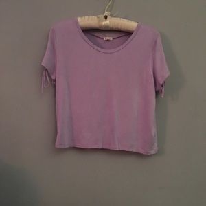 Open shoulder short T-shirt